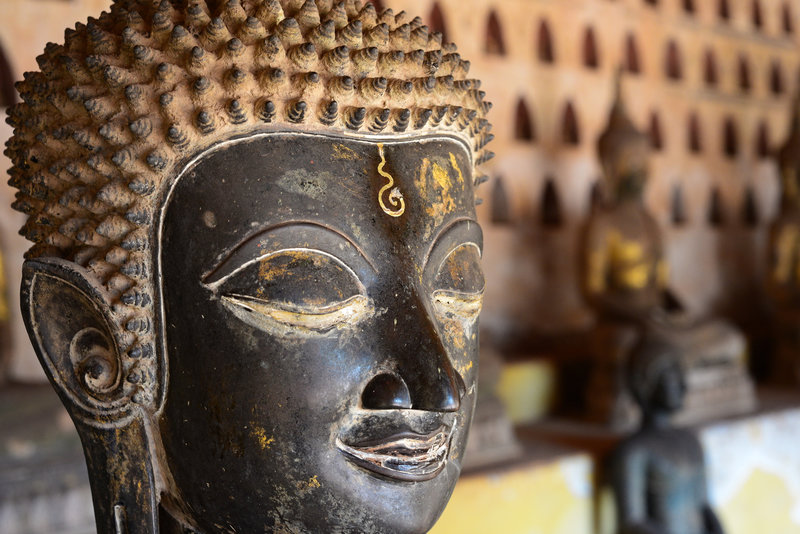 Wirklich sehr schöne Buddhastatuen gibt es